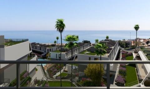 Апартаменты в новом комплексе с видом на море в Гран Алакант с 3 спальнями