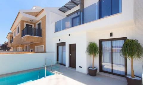 Maisons de ville modernes à San Pedro del Pinatar avec solarium privé