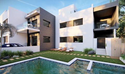 New development Bungalows  in Pilar de la Horadada, Alicante