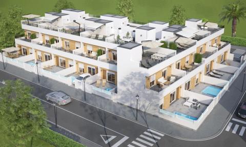 Townhouses with private swimming pool and parking on the plot