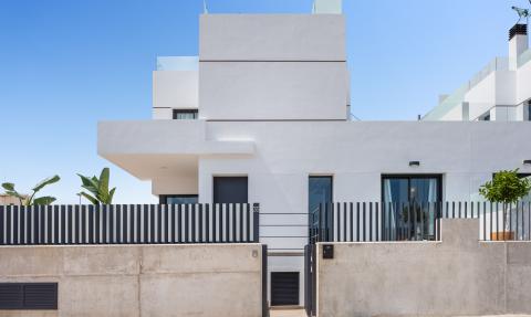 Neue Wohnungen in Dolores, Alicante