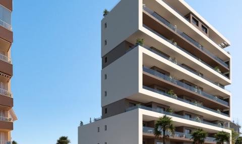 Penthouse in an upscale area near a pine park, with a sea view