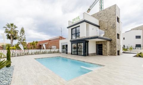 Villa Silvia in La Manga del Mar menor