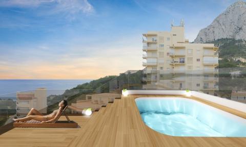 Апартаменты в 150 метрах от пляжа с просторными видовыми террасами на море и горы