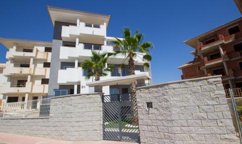 New comfortable apartment in the Orihuela Costa area