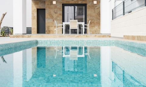 Modern villa in Benijofar