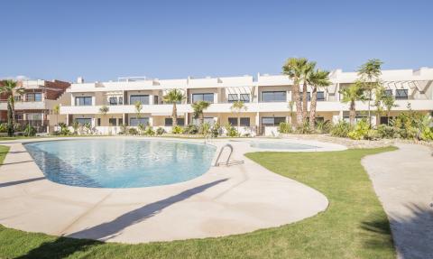 Penthouse mit atemberaubender Aussicht im exklusiven Mediterranean Garden-Komplex