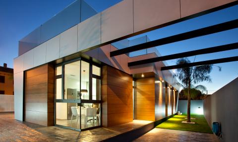 Semi-detached villas in the exclusive Novo Lo Alegre residence